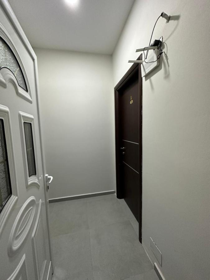 Fiore Rooms 2 Ksamil Esterno foto